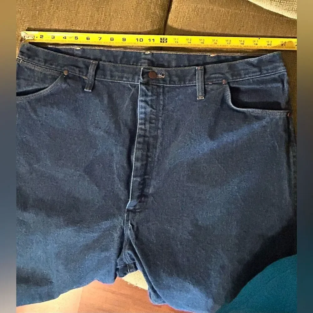 Wrangler inside sizing